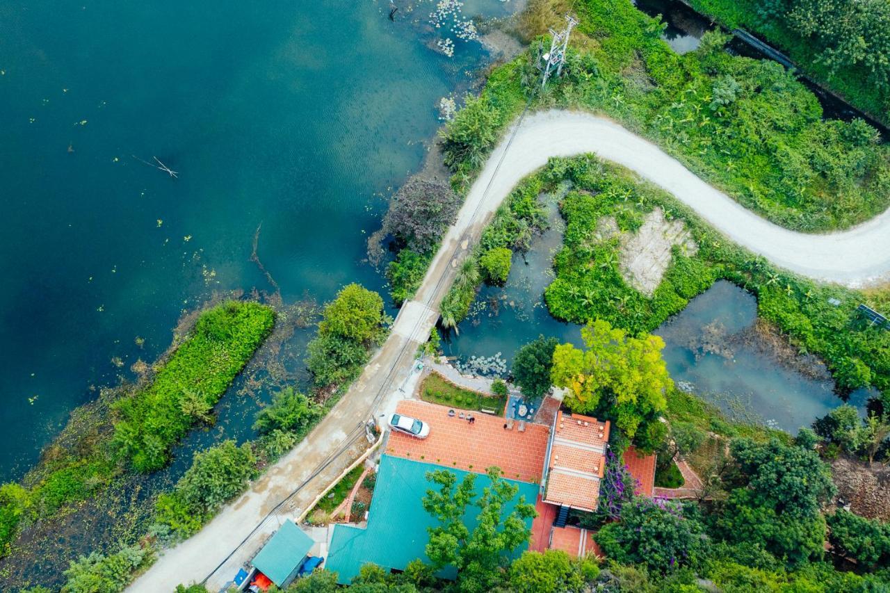 Trang An Freedom Hood Hostel นิญบิ่ญ ภายนอก รูปภาพ