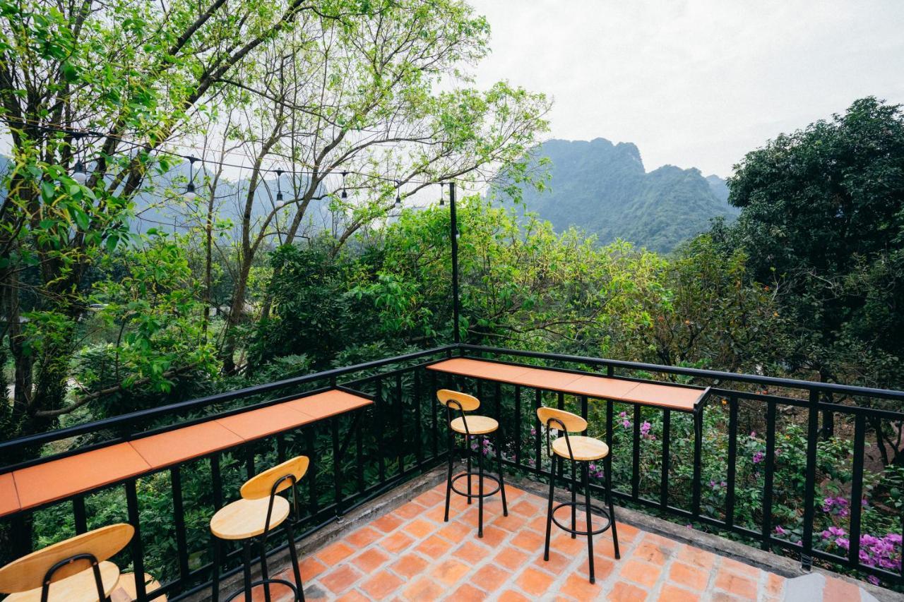 Trang An Freedom Hood Hostel นิญบิ่ญ ภายนอก รูปภาพ